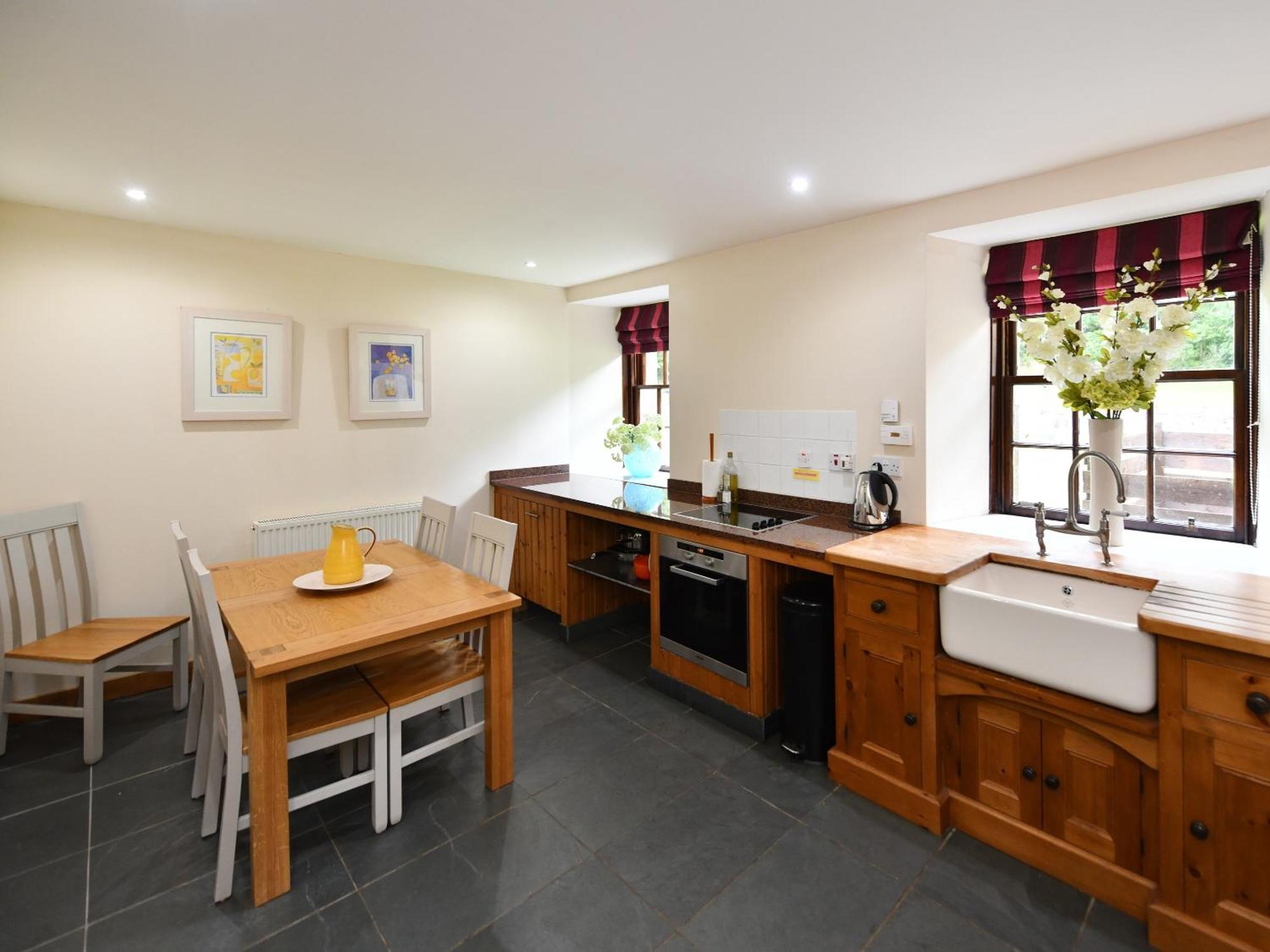 Cloncaird Castle Estate Cottages Maybole Oda fotoğraf