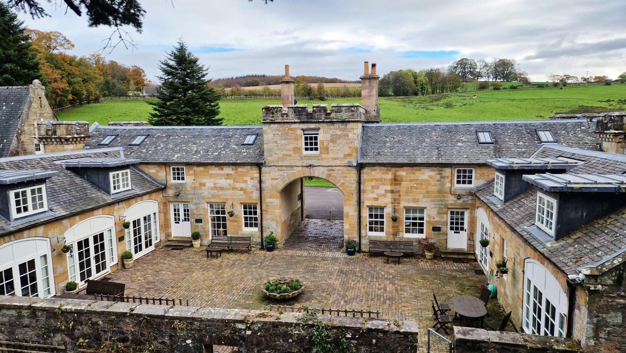 Cloncaird Castle Estate Cottages Maybole Dış mekan fotoğraf