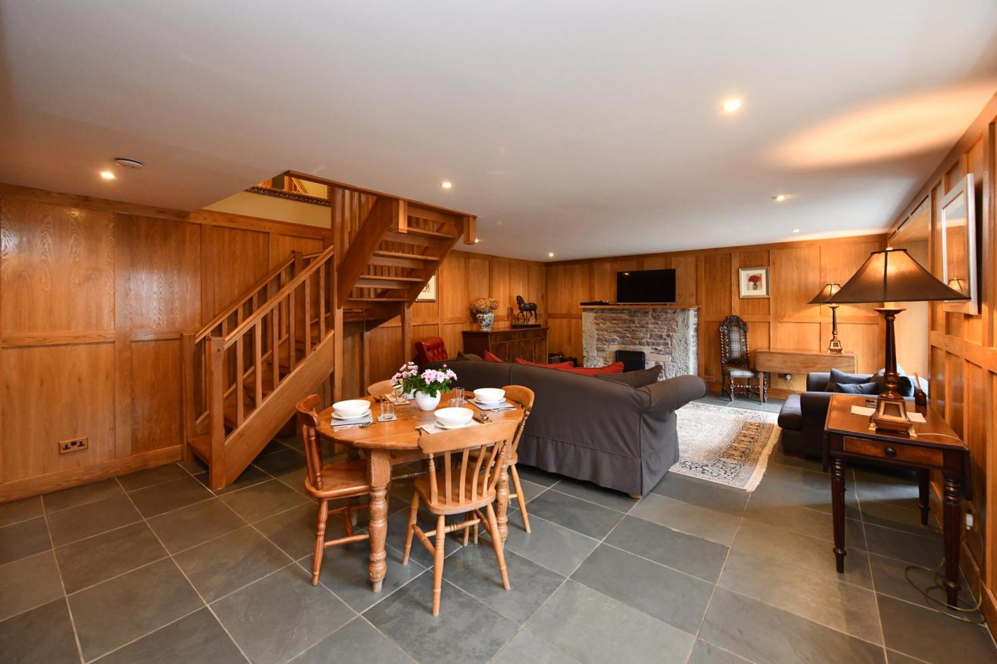 Cloncaird Castle Estate Cottages Maybole Dış mekan fotoğraf