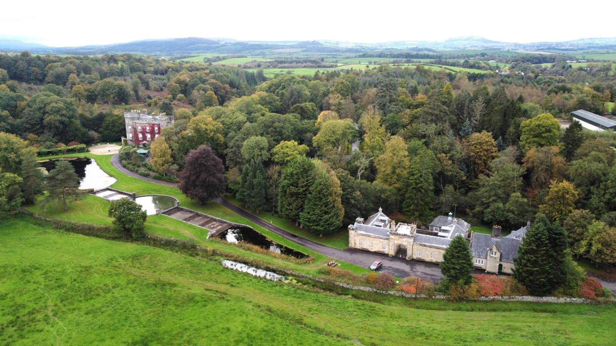 Cloncaird Castle Estate Cottages Maybole Dış mekan fotoğraf